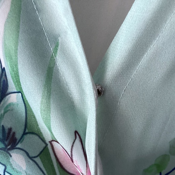 Yumi Kim Wrap Maxi Dress Woman’s Size Medium Mint Green Floral Print - Picture 6 of 12